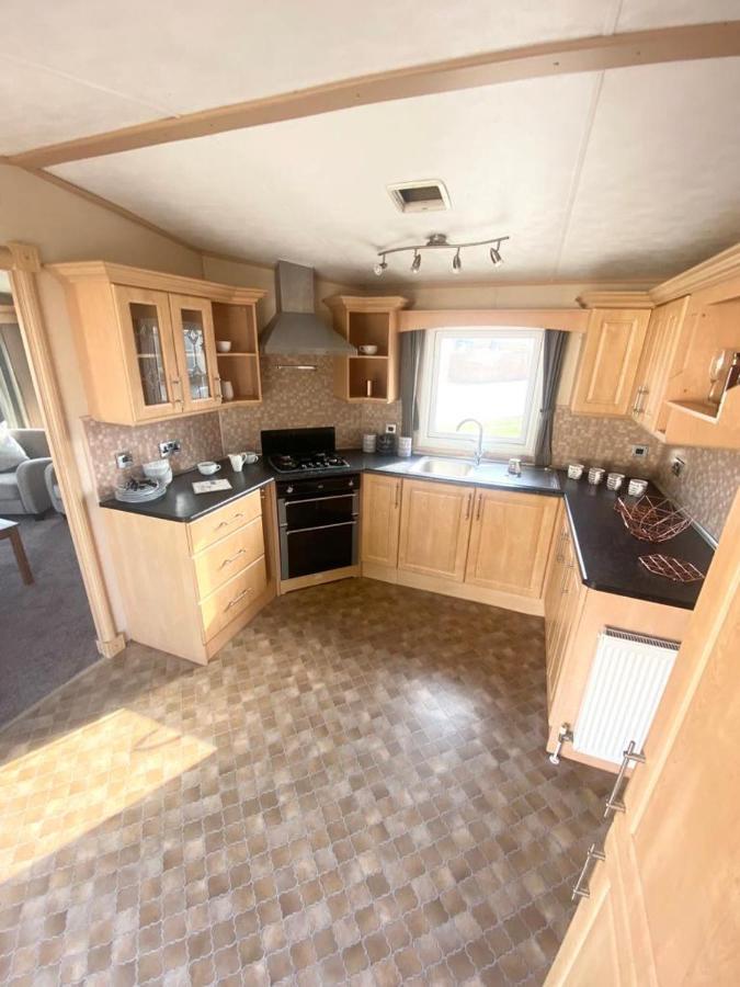 Luxury 2 Bedroom 2 Bathroom Caravan-Small Sofa 1 Pers Saint Osyth Εξωτερικό φωτογραφία